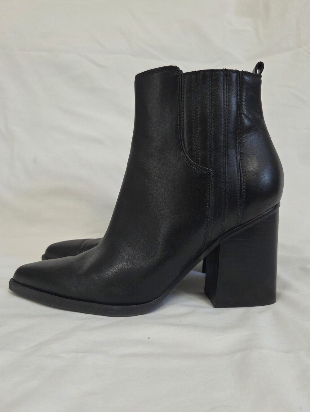 Marc Fisher Oshay Pointed Toe Ankle Boot 8.5